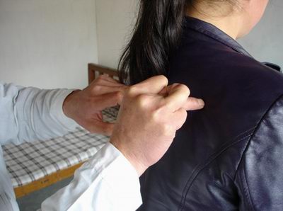 ��^ָᘼ��g����֮ƽָ�����cѨ�ַ�