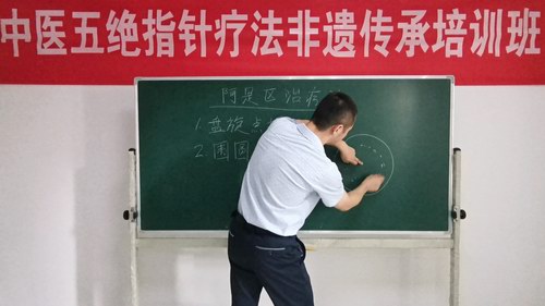 ���t(y��)��^ָᘯ������z������Ӗ(x��n)���������e�k